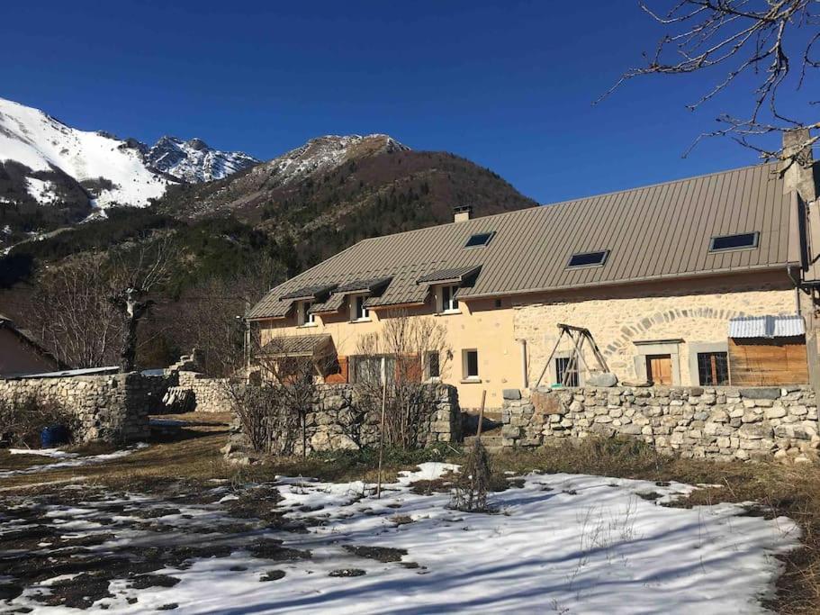 Tres Grand Gite Equipe A La Montagne Villa Le Glaizil Exterior photo